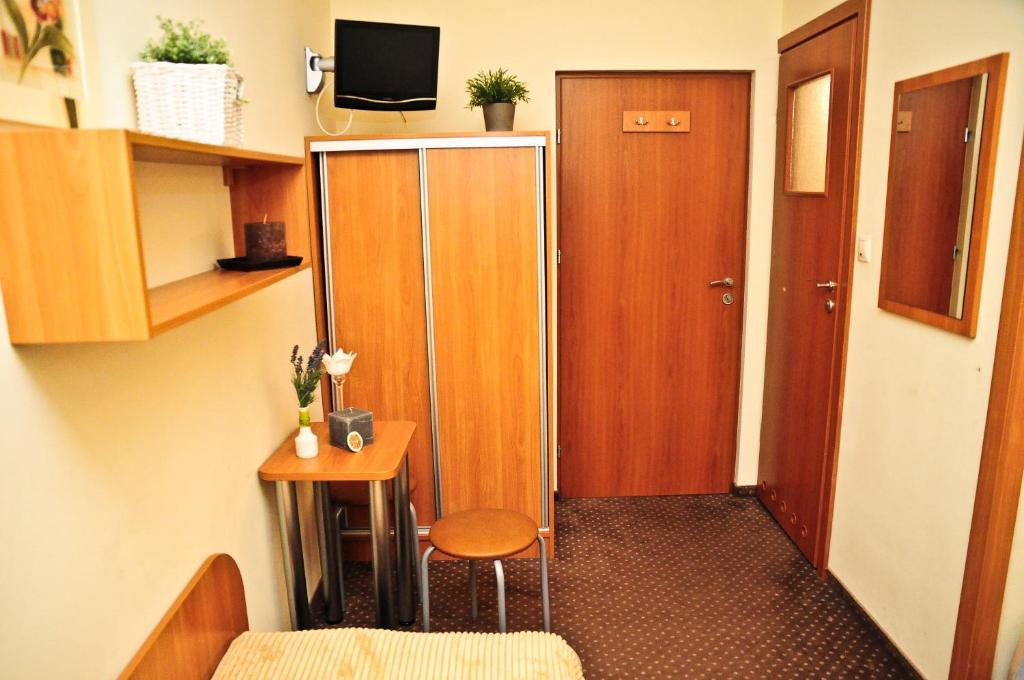 Osrodek Uslug Hotelarskich Kinga Величка Стая снимка