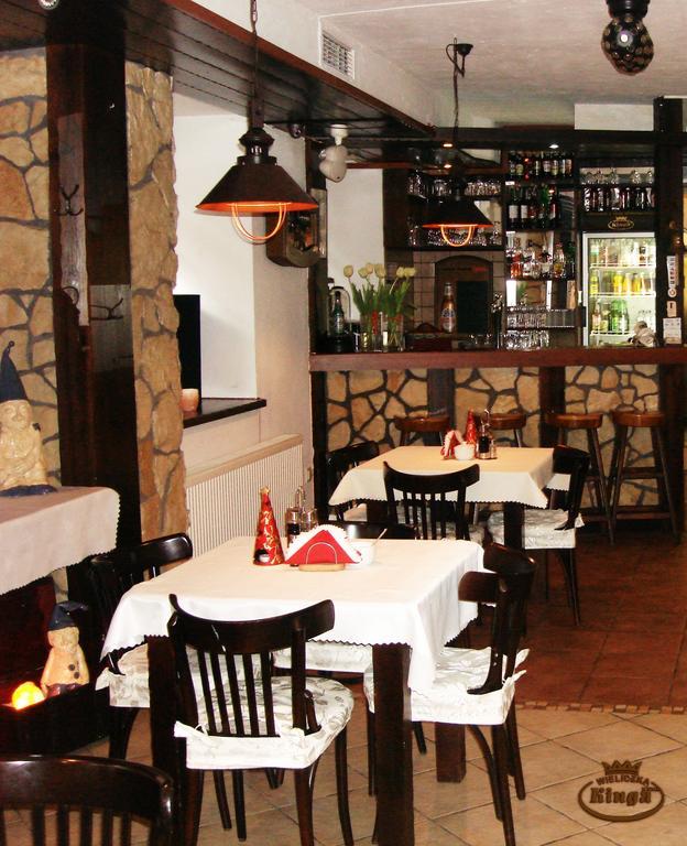 Osrodek Uslug Hotelarskich Kinga Величка Екстериор снимка