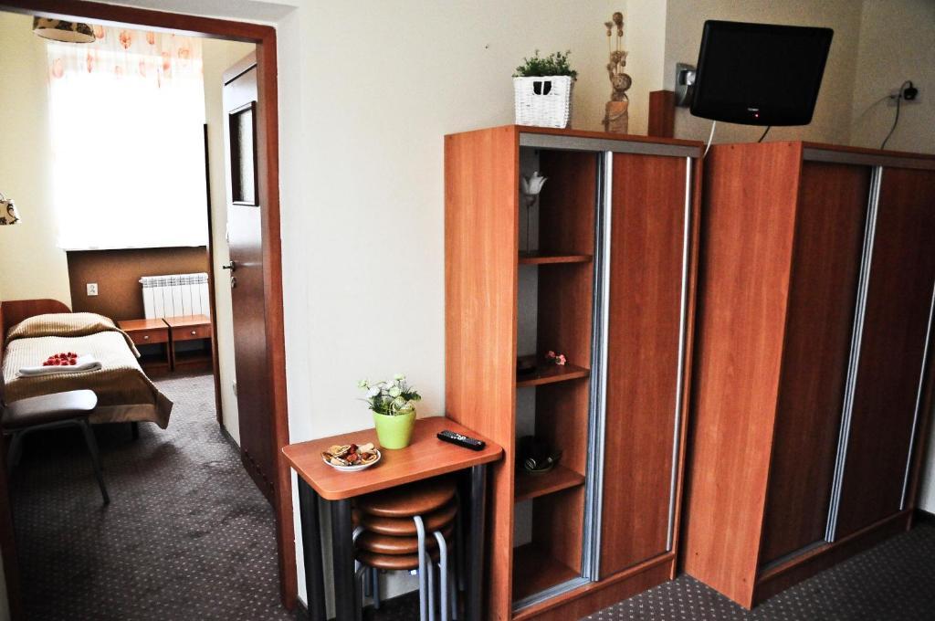 Osrodek Uslug Hotelarskich Kinga Величка Стая снимка